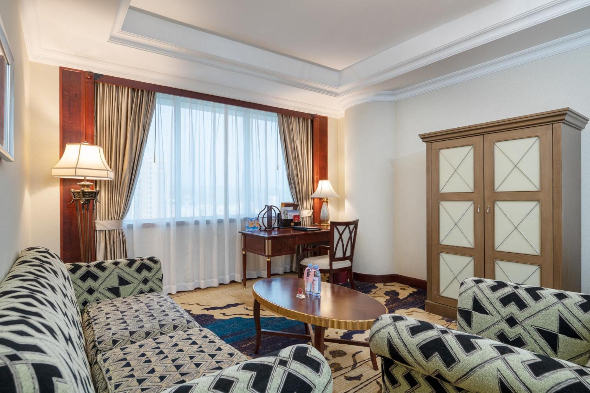 Regal Palace Hotel Ντονγκουάν Εξωτερικό φωτογραφία